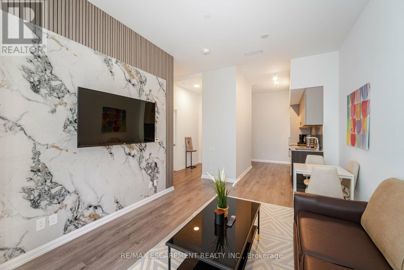 201 - 4208 Dundas Street W, Toronto, Ontario  M8X 0B1 - Photo 15 - W12209739