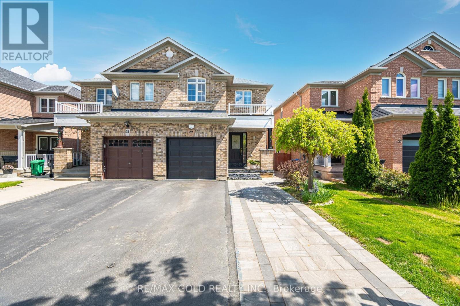 29 SKYLAR CIRCLE, Brampton, Ontario
