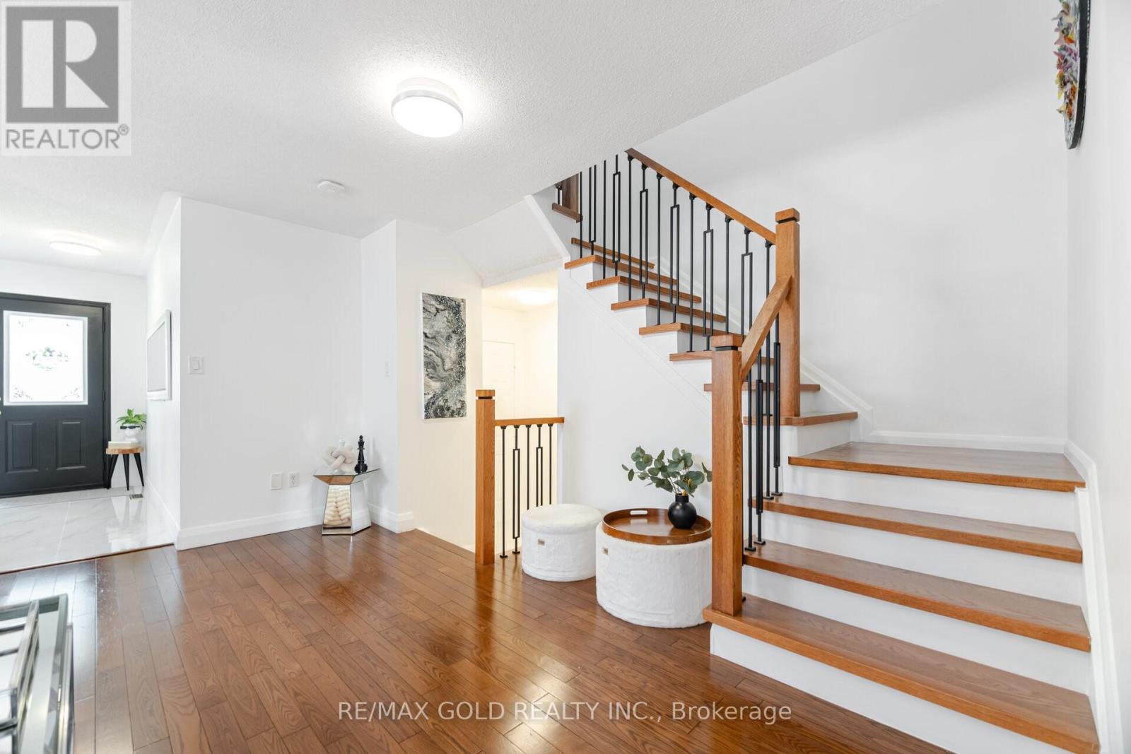 29 Skylar Circle, Brampton (Bram East), Ontario  L6P 0Z4 - Photo 11 - W12209741