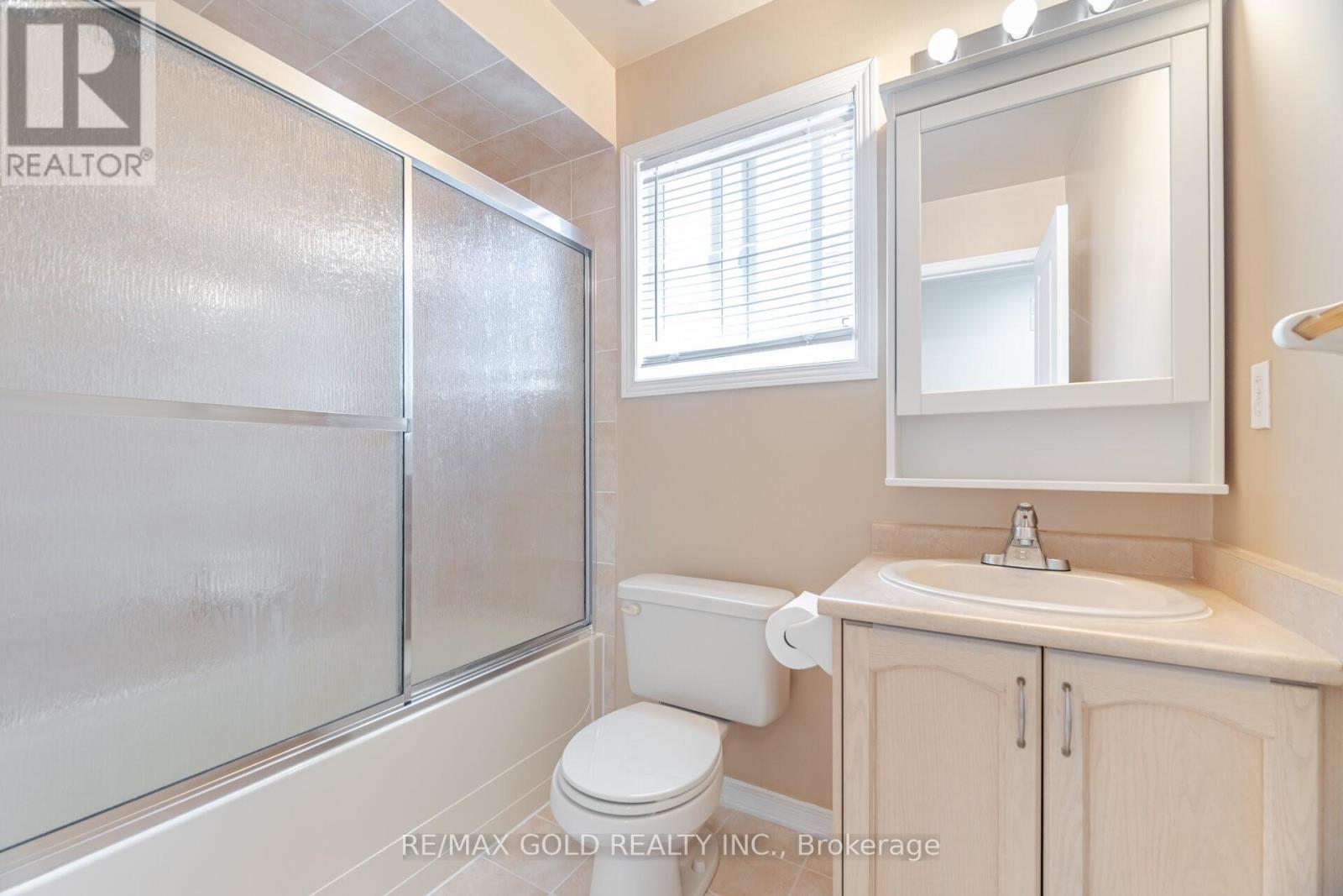 29 Skylar Circle, Brampton (Bram East), Ontario  L6P 0Z4 - Photo 17 - W12209741