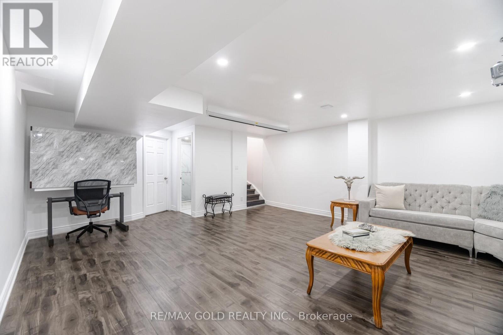 29 Skylar Circle, Brampton (Bram East), Ontario  L6P 0Z4 - Photo 20 - W12209741