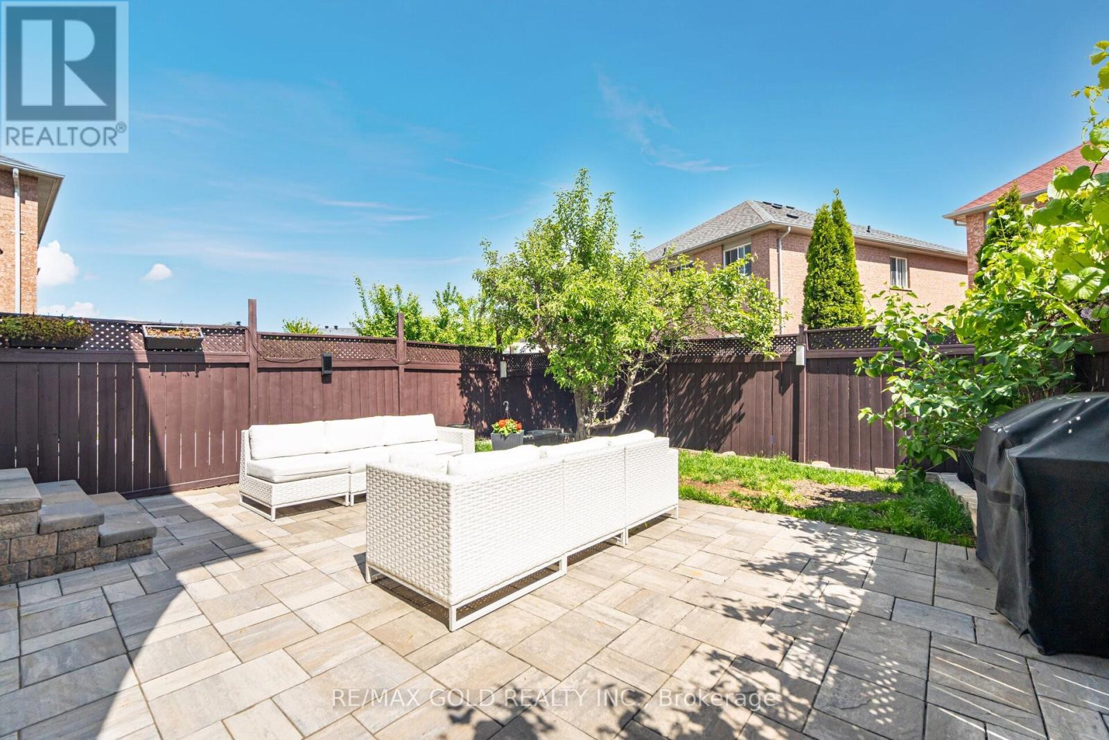 29 Skylar Circle, Brampton (Bram East), Ontario  L6P 0Z4 - Photo 22 - W12209741