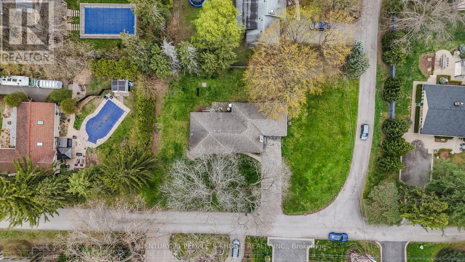167 Blue Water Place, Burlington (Shoreacres), Ontario  L7L 2J3 - Photo 33 - W12209778