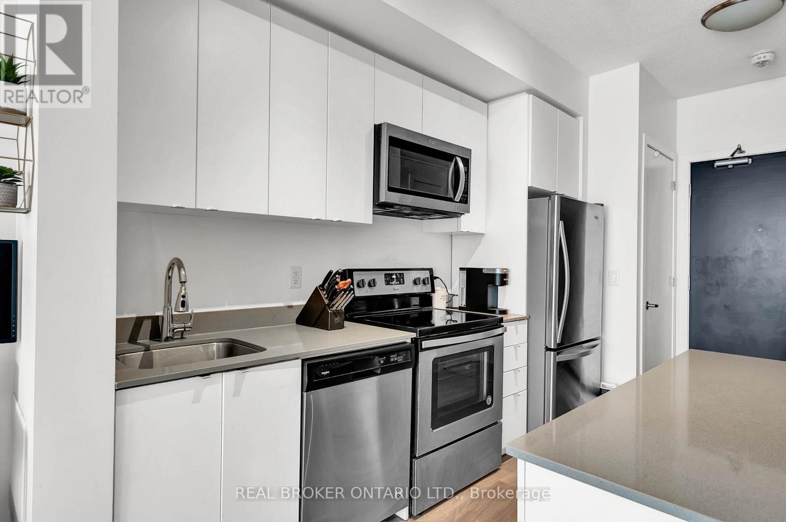 607 - 5240 Dundas Street, Burlington, Ontario  L7L 0J6 - Photo 12 - W12209784
