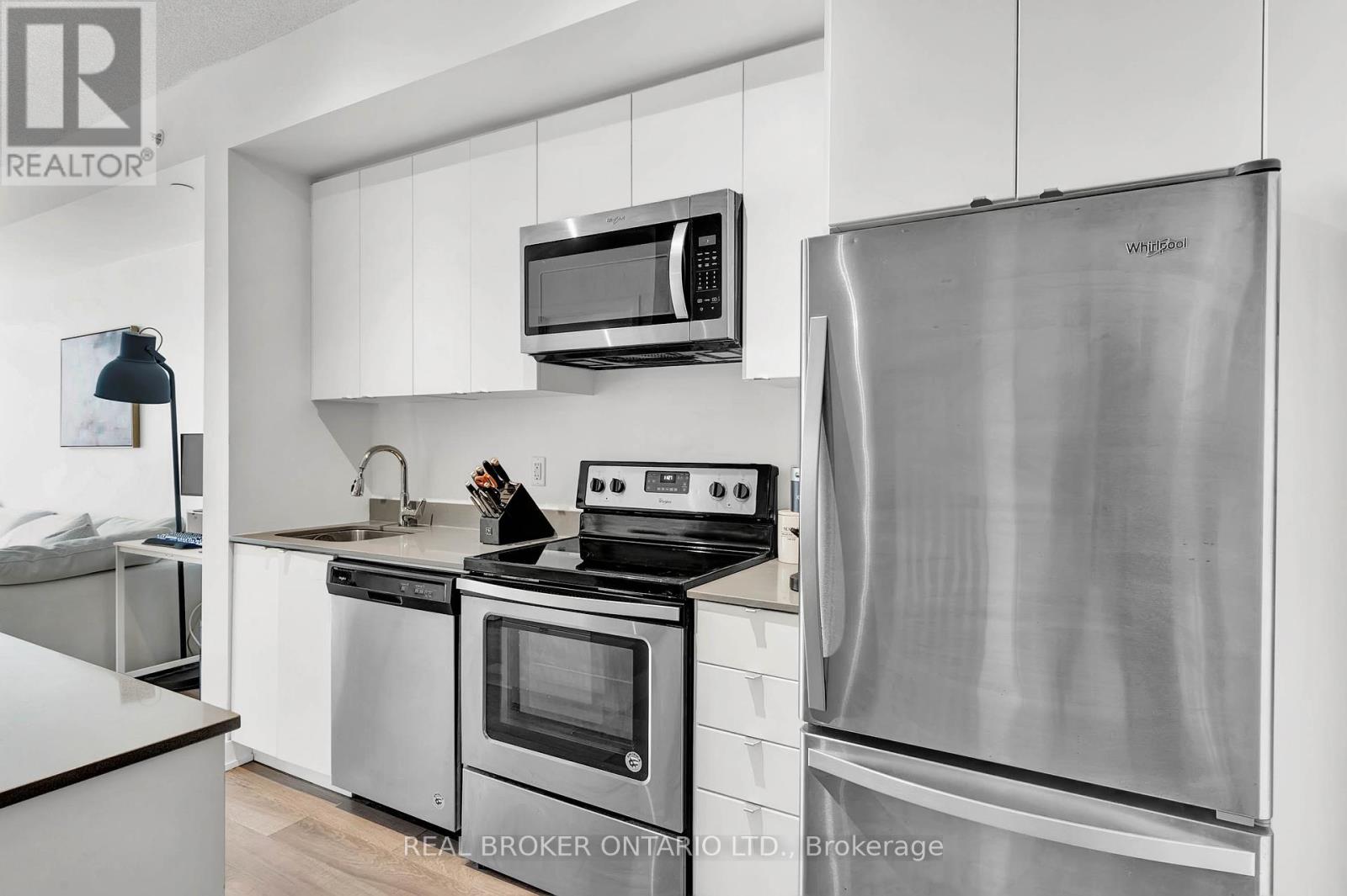 607 - 5240 Dundas Street, Burlington, Ontario  L7L 0J6 - Photo 13 - W12209784