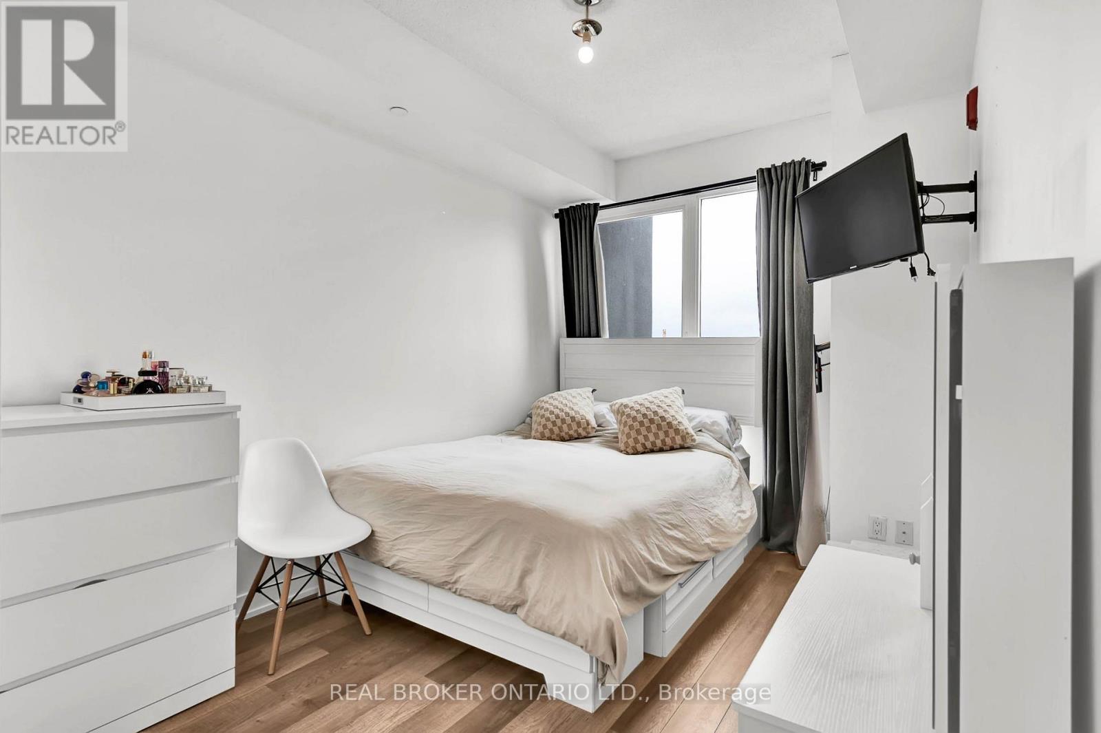 607 - 5240 Dundas Street, Burlington, Ontario  L7L 0J6 - Photo 17 - W12209784