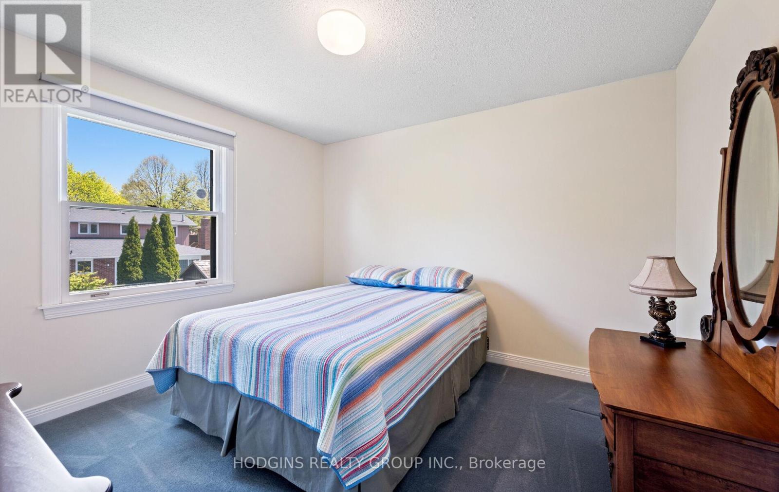 2547 King Richard's Place, Mississauga, Ontario  L5K 2H5 - Photo 21 - W12209785