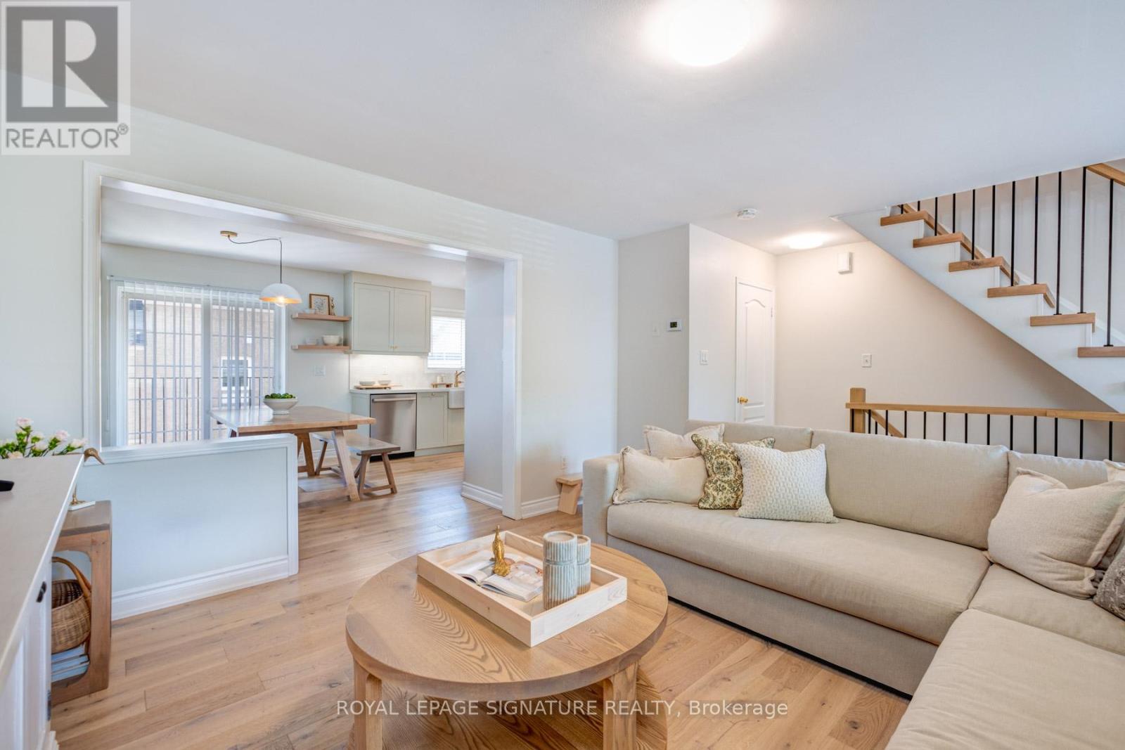 5 - 2361 Parkhaven Boulevard, Oakville (Ro River Oaks), Ontario  L6H 7S7 - Photo 7 - W12209788