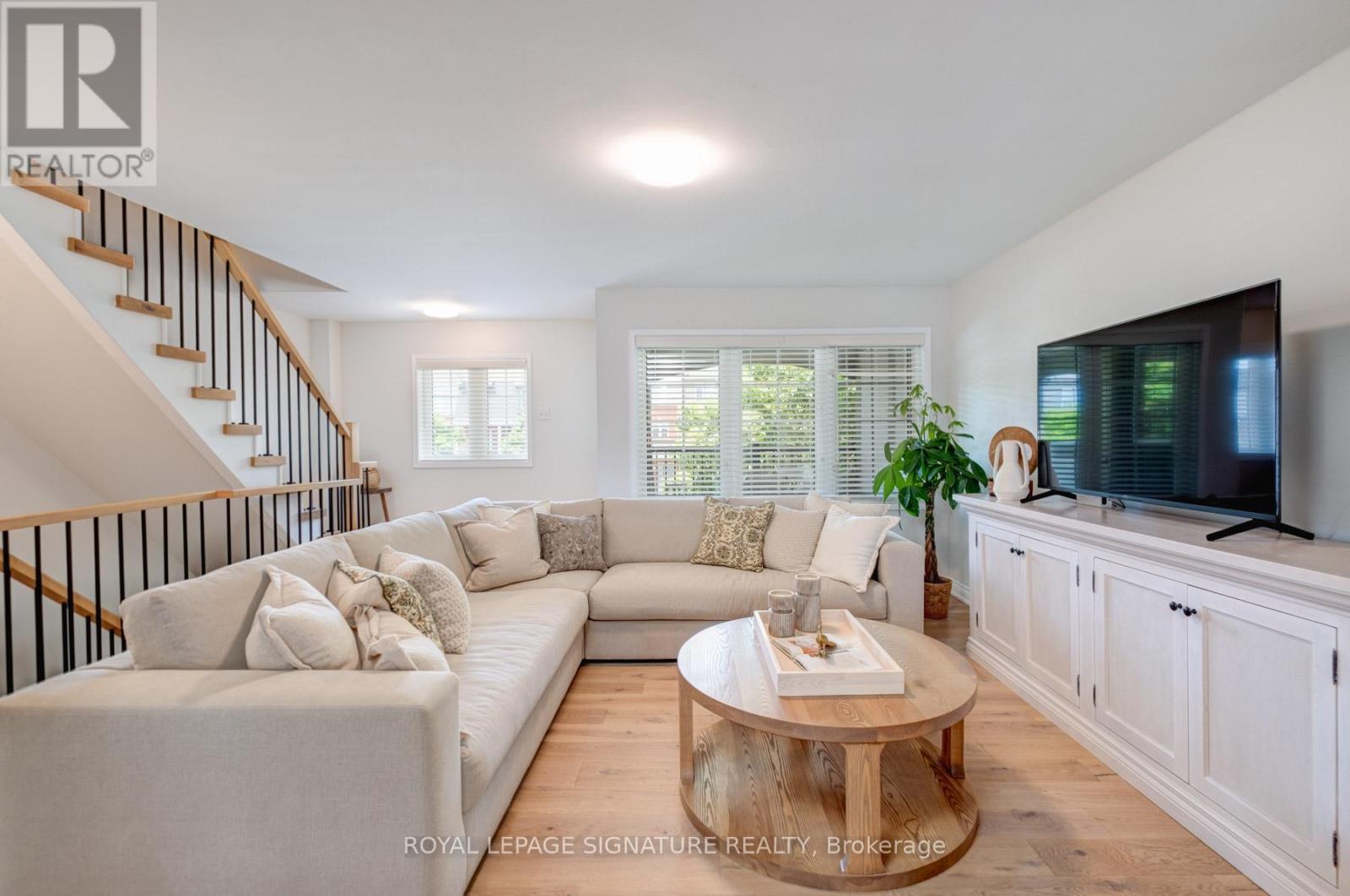 5 - 2361 Parkhaven Boulevard, Oakville (Ro River Oaks), Ontario  L6H 7S7 - Photo 9 - W12209788