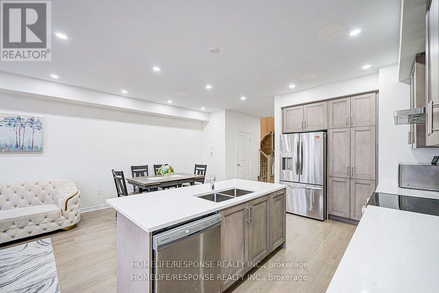 595 Celandine Terrace, Milton, Ontario  L9E 1Z7 - Photo 16 - W12209792