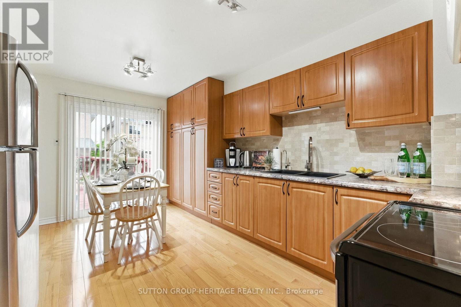 45 Wildercroft Avenue, Brampton (Brampton North), Ontario  L6V 4E9 - Photo 19 - W12209836