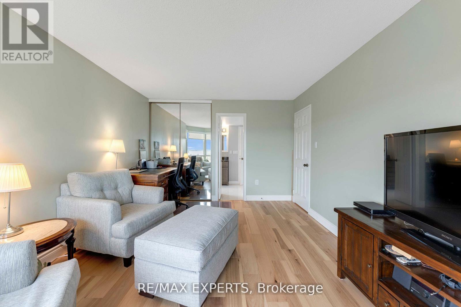 809 - 1201 North Shore Boulevard E, Burlington (Brant), Ontario  L7S 1Z5 - Photo 14 - W12209837