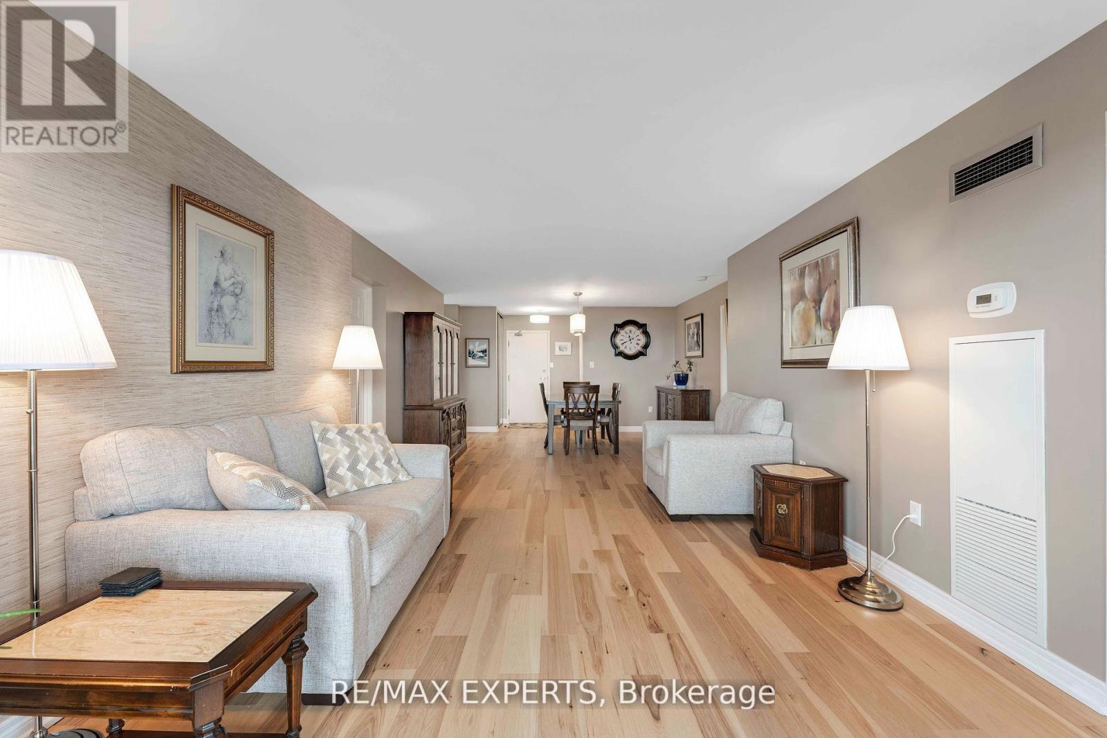 809 - 1201 North Shore Boulevard E, Burlington (Brant), Ontario  L7S 1Z5 - Photo 7 - W12209837