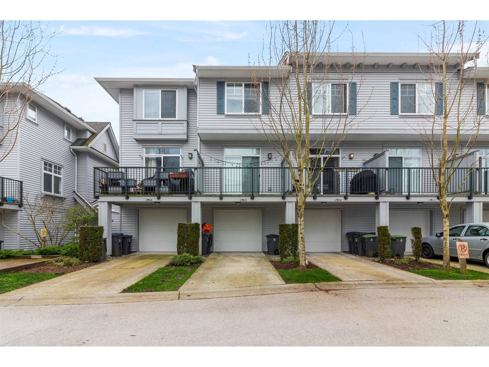 106 5858 142 Street, Surrey, British Columbia  V3X 0H2 - Photo 1 - R3013028