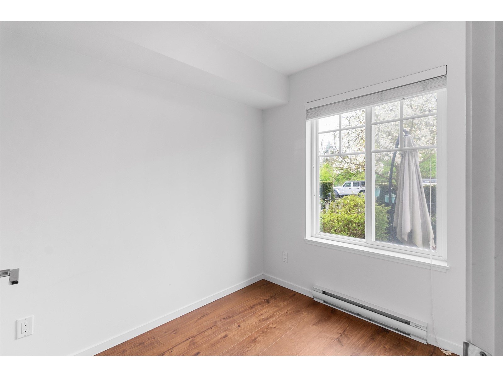106 5858 142 Street, Surrey, British Columbia  V3X 0H2 - Photo 3 - R3013028