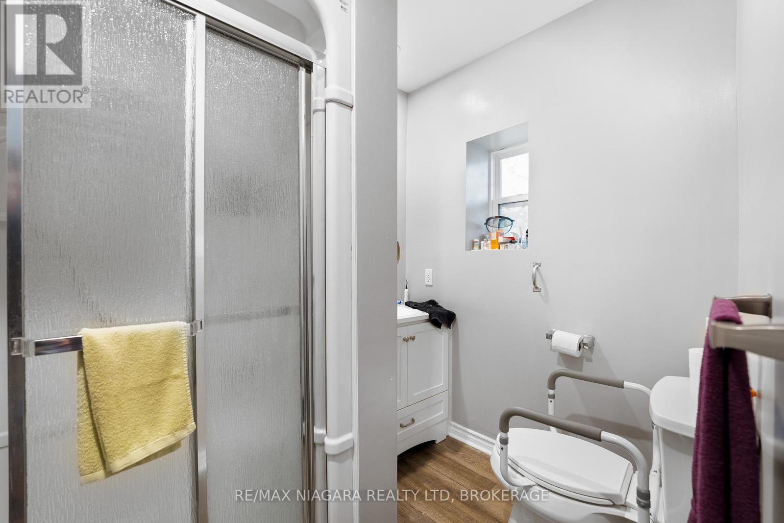 2969-2971 Portage Road, Niagara Falls, Ontario  L2J 2J6 - Photo 45 - X12209940