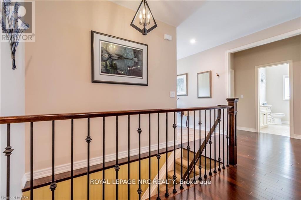 77 Michael Drive, Welland, Ontario  L3C 0A7 - Photo 30 - X12209983
