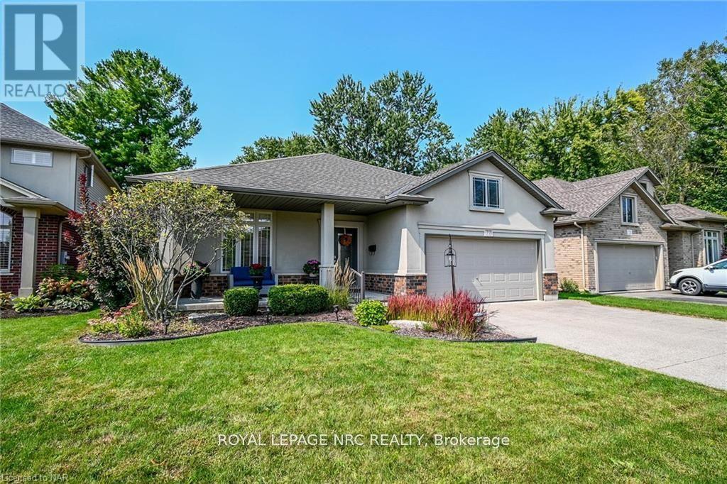 77 Michael Drive, Welland, Ontario  L3C 0A7 - Photo 4 - X12209983