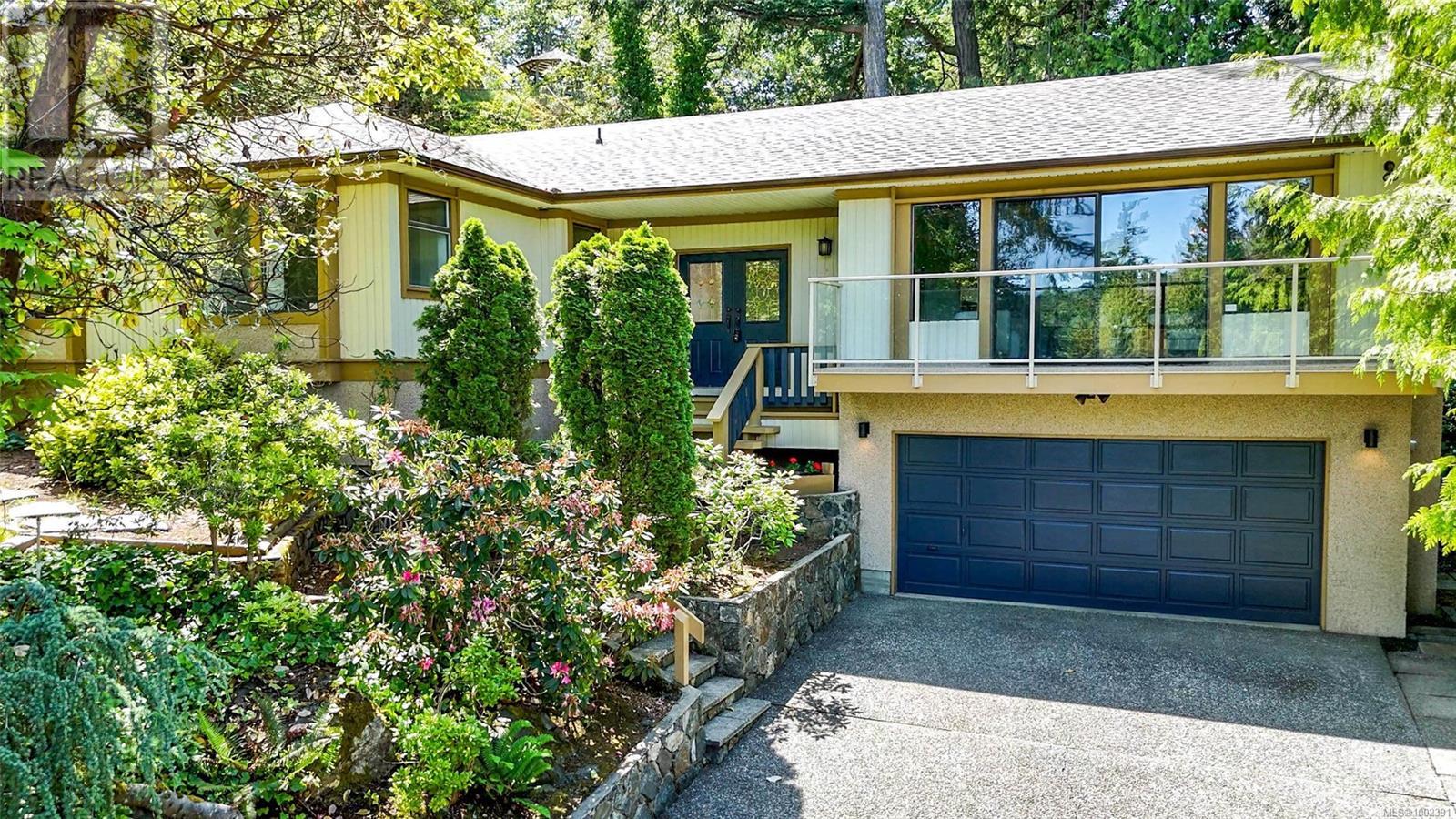 1129 Faithwood Pl, Saanich, British Columbia