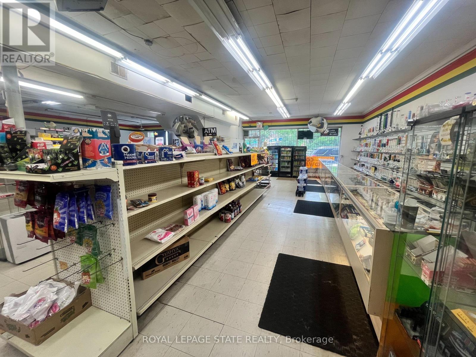 72-74 Main Street W, Grimsby (Grimsby West), Ontario  L3M 1R6 - Photo 6 - X12209582