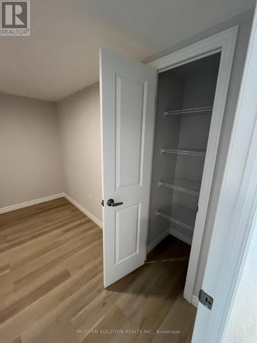606 - 425 Watson Parkway N, Guelph, Ontario  N1E 7K5 - Photo 5 - X12209625