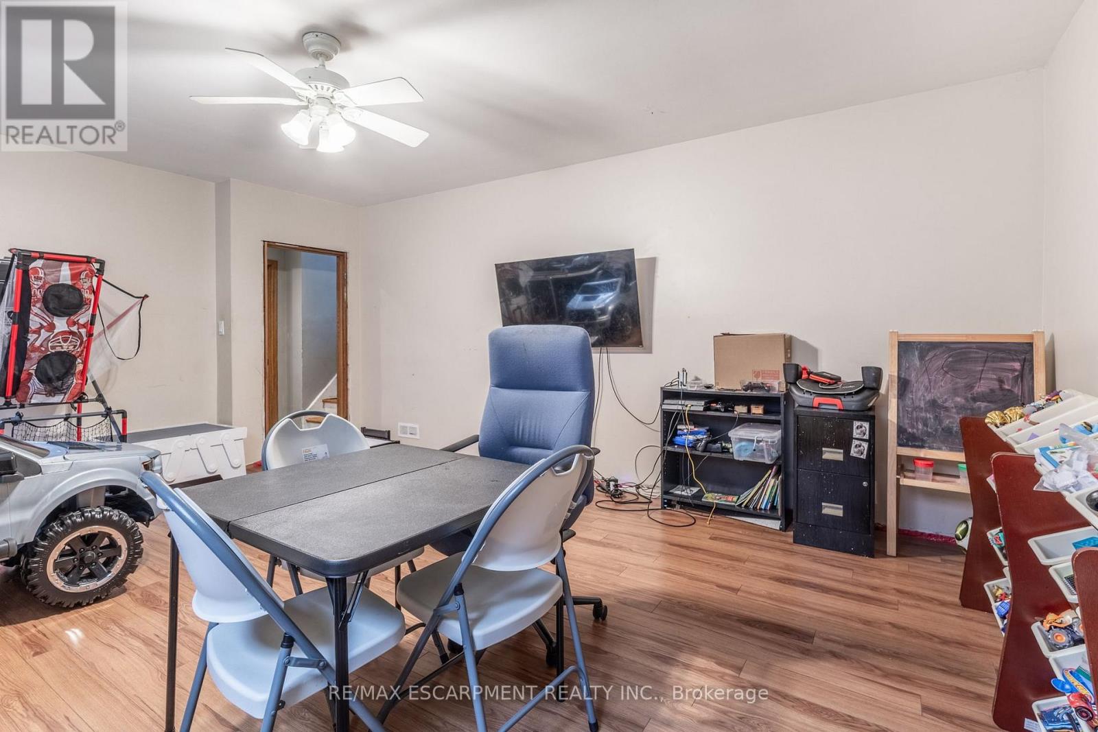 10 South Bend Road, Hamilton (Balfour), Ontario  L9A 2A7 - Photo 25 - X12209710