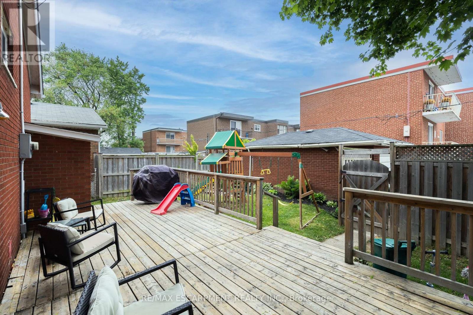10 South Bend Road, Hamilton (Balfour), Ontario  L9A 2A7 - Photo 31 - X12209710