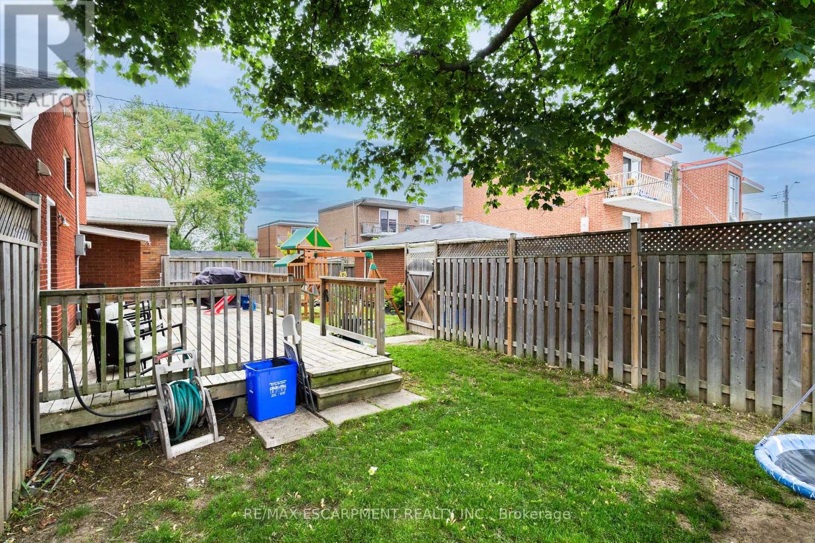 10 South Bend Road, Hamilton (Balfour), Ontario  L9A 2A7 - Photo 33 - X12209710