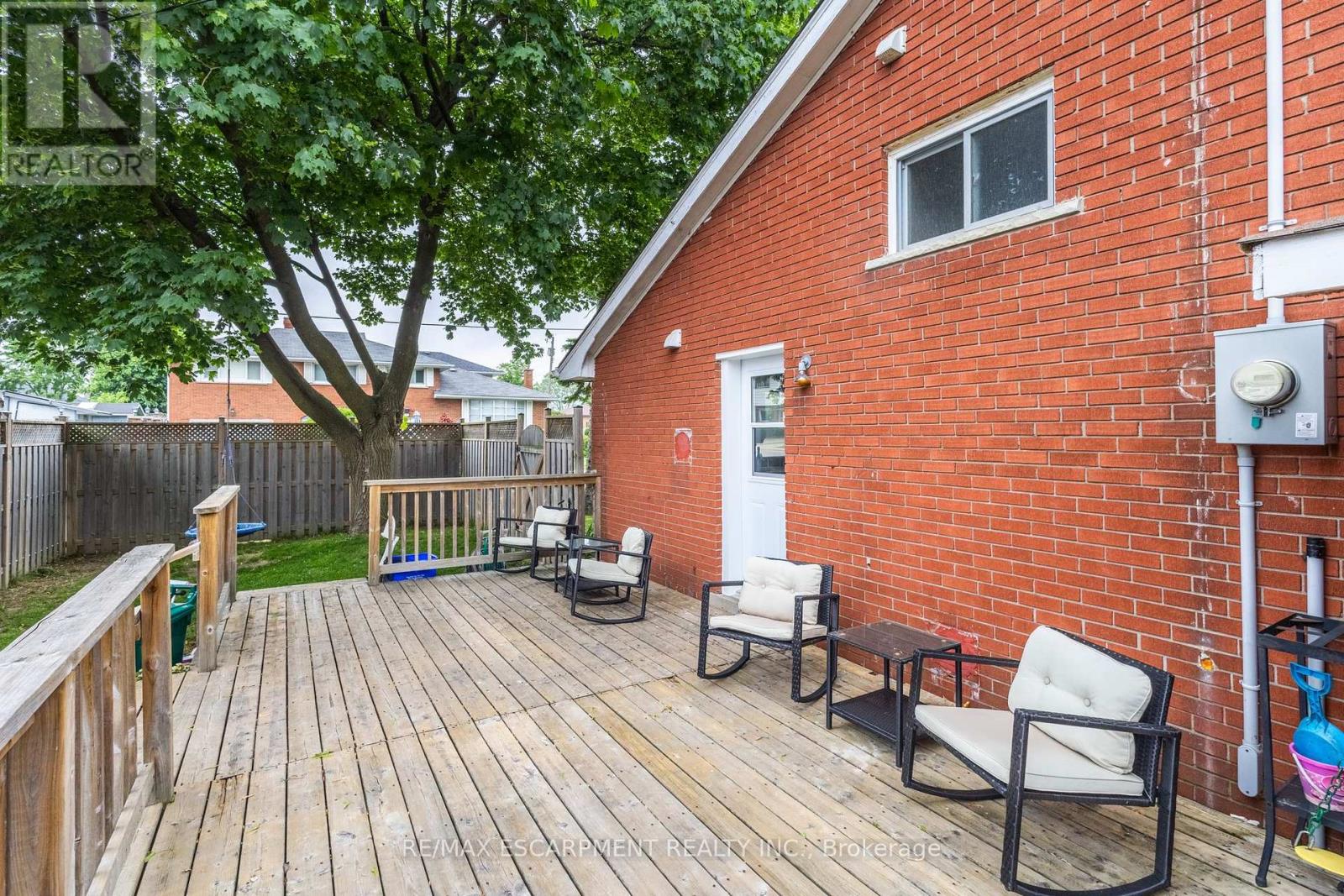 10 South Bend Road, Hamilton (Balfour), Ontario  L9A 2A7 - Photo 37 - X12209710