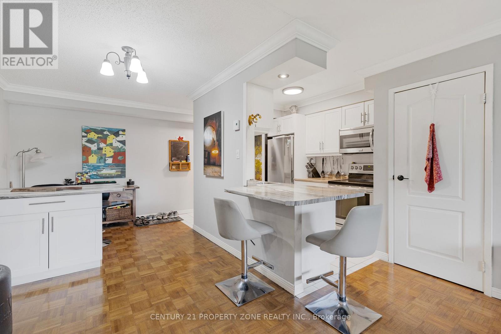 104 - 482 James Street N, Hamilton (North End), Ontario  L8L 1J1 - Photo 4 - X12209737