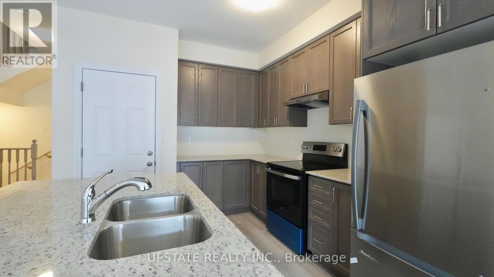 155 Sanders Road, Erin, Ontario  N0B 1T0 - Photo 12 - X12209781