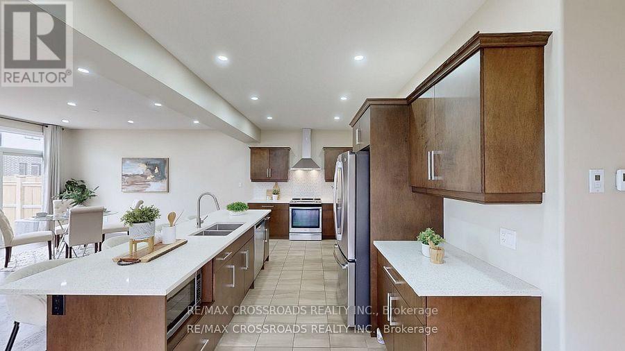 1395 Lawson Road, London North, Ontario  N6G 0V4 - Photo 12 - X12209811