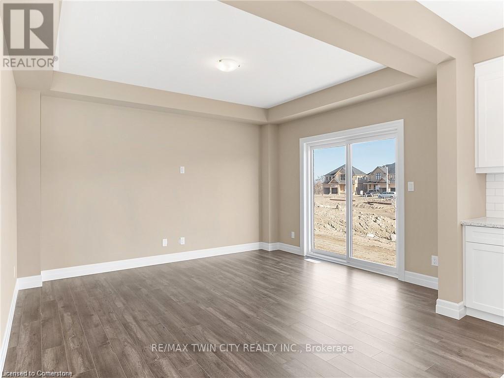 168 Otterbein Road, Kitchener, Ontario  N2B 0A8 - Photo 15 - X12209815