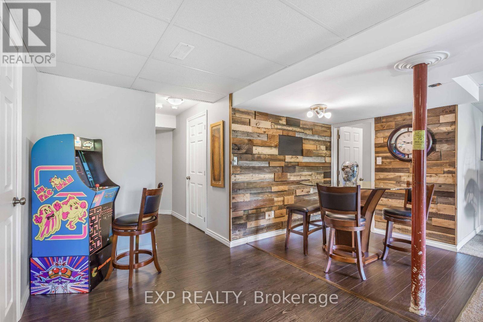 18 - 77 Avery Crescent, St. Catharines (Oakdale), Ontario  L2P 0E5 - Photo 28 - X12209834