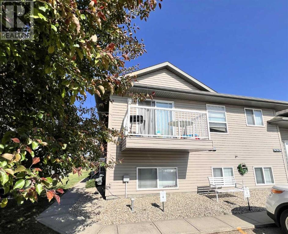 3, 4803 54 Avenue, Camrose, Alberta  T4V 5B1 - Photo 1 - A2227918