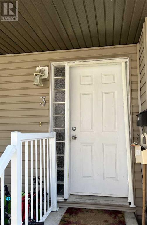 3, 4803 54 Avenue, Camrose, Alberta  T4V 5B1 - Photo 2 - A2227918