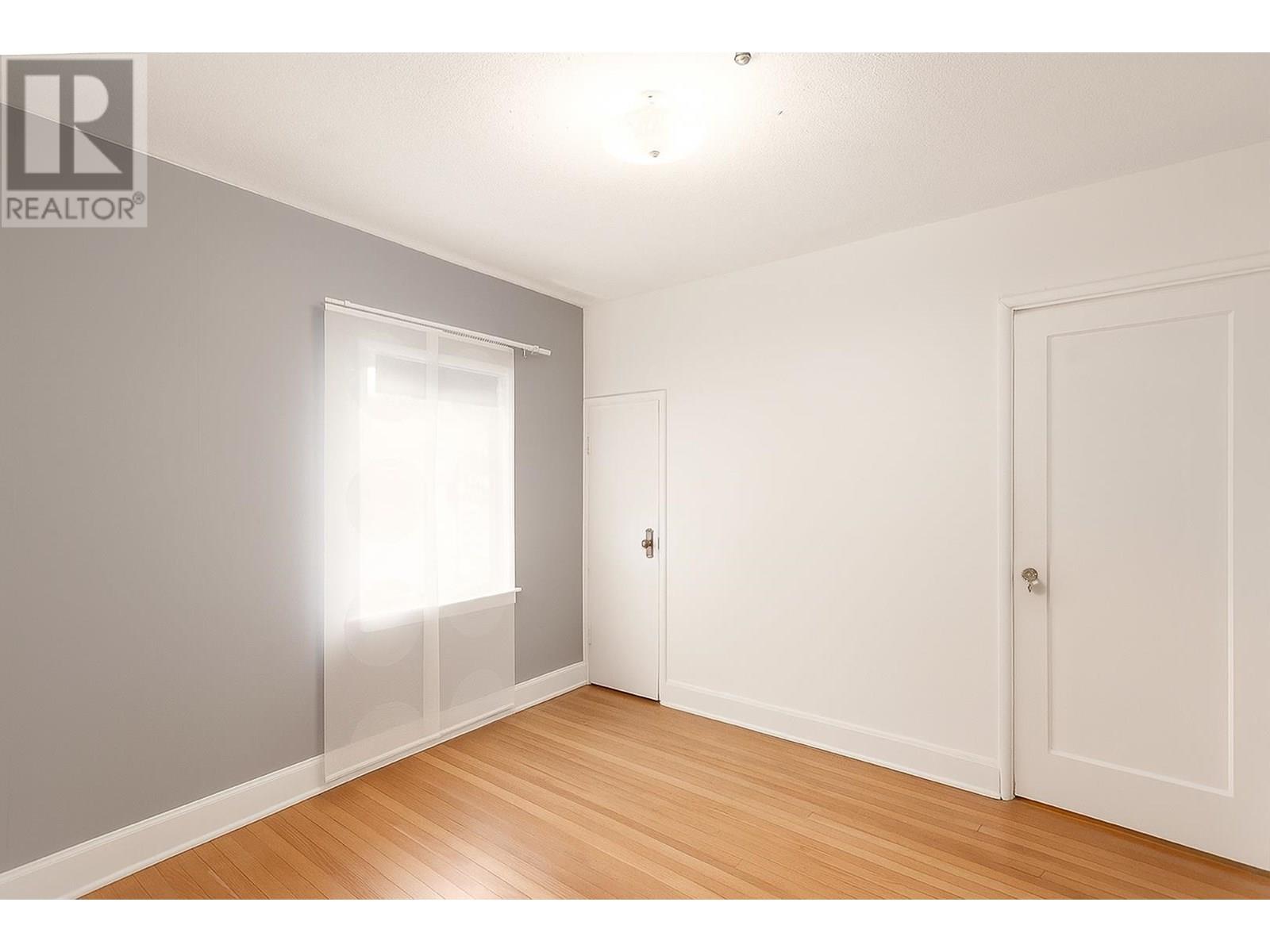 988 E 16th Avenue, Vancouver, British Columbia  V5T 2V9 - Photo 14 - R3013522
