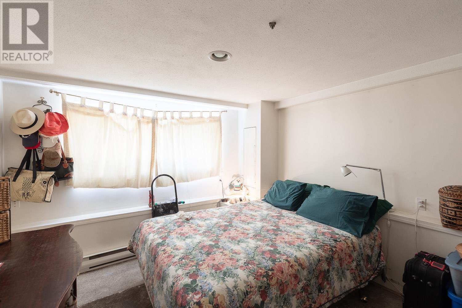 988 E 16th Avenue, Vancouver, British Columbia  V5T 2V9 - Photo 29 - R3013522