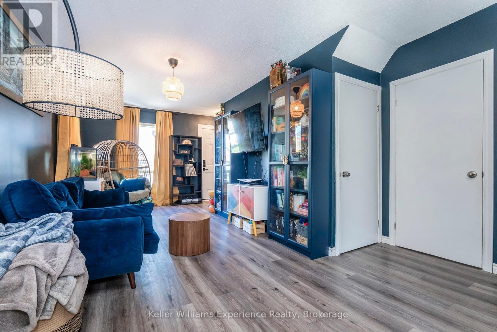 505 Wellington Street, Midland, Ontario  L4R 3J7 - Photo 6 - S12209931