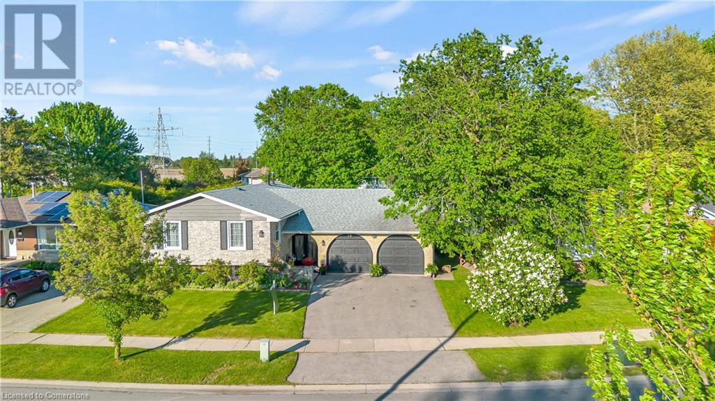 18 Old Farm Road, Brantford, Ontario  N3R 6P5 - Photo 1 - 40739614