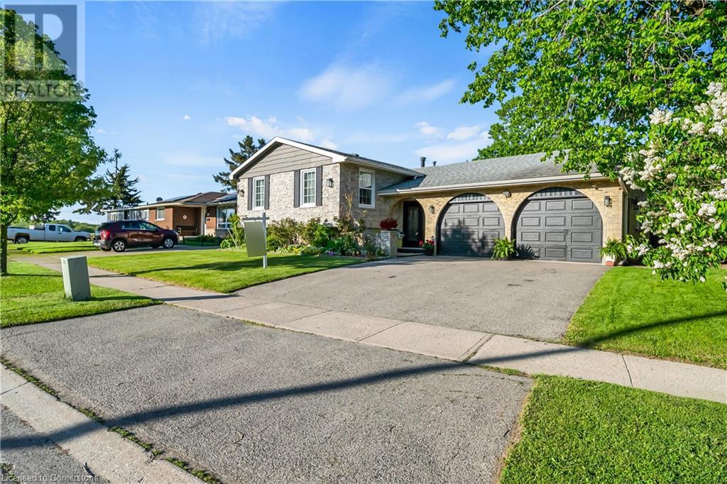 18 Old Farm Road, Brantford, Ontario  N3R 6P5 - Photo 8 - 40739614