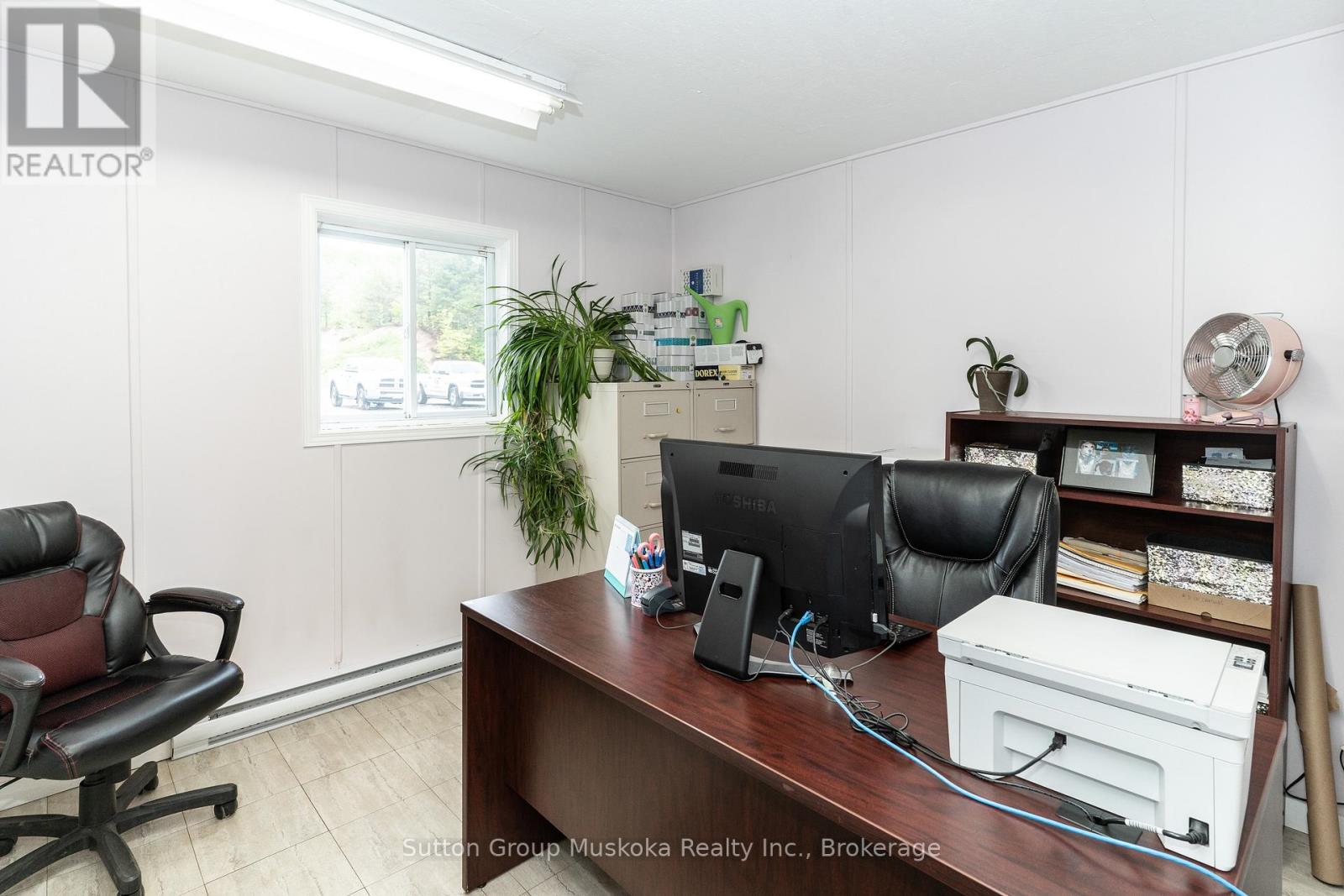 492 Old Ferguson Road E, Huntsville, Ontario  P1H 2J2 - Photo 22 - X12209877