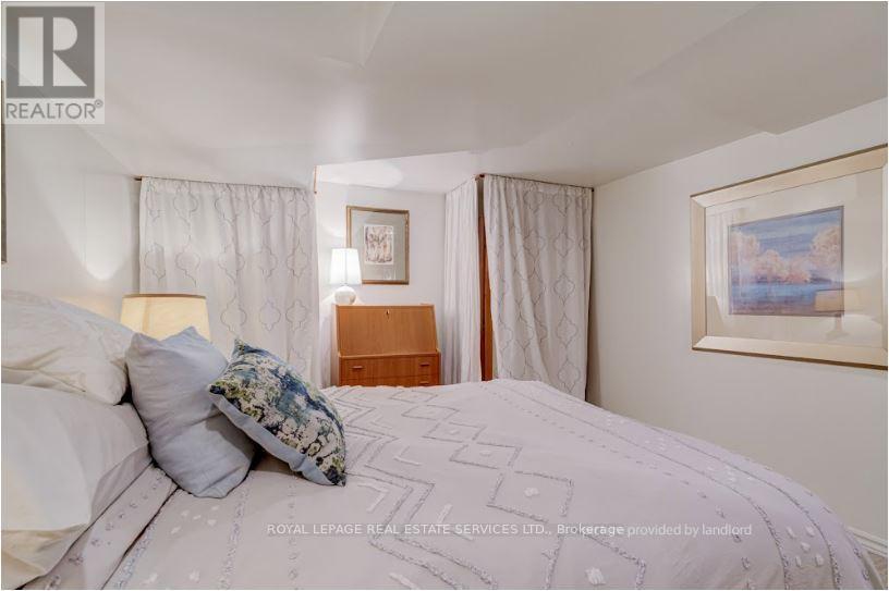 Lower - 27 Bank Street, Toronto, Ontario  M6K 1R4 - Photo 23 - C12154264