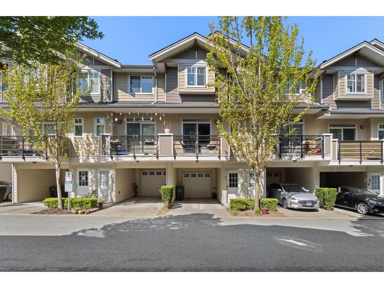 64 6383 140TH STREET, Surrey, British Columbia