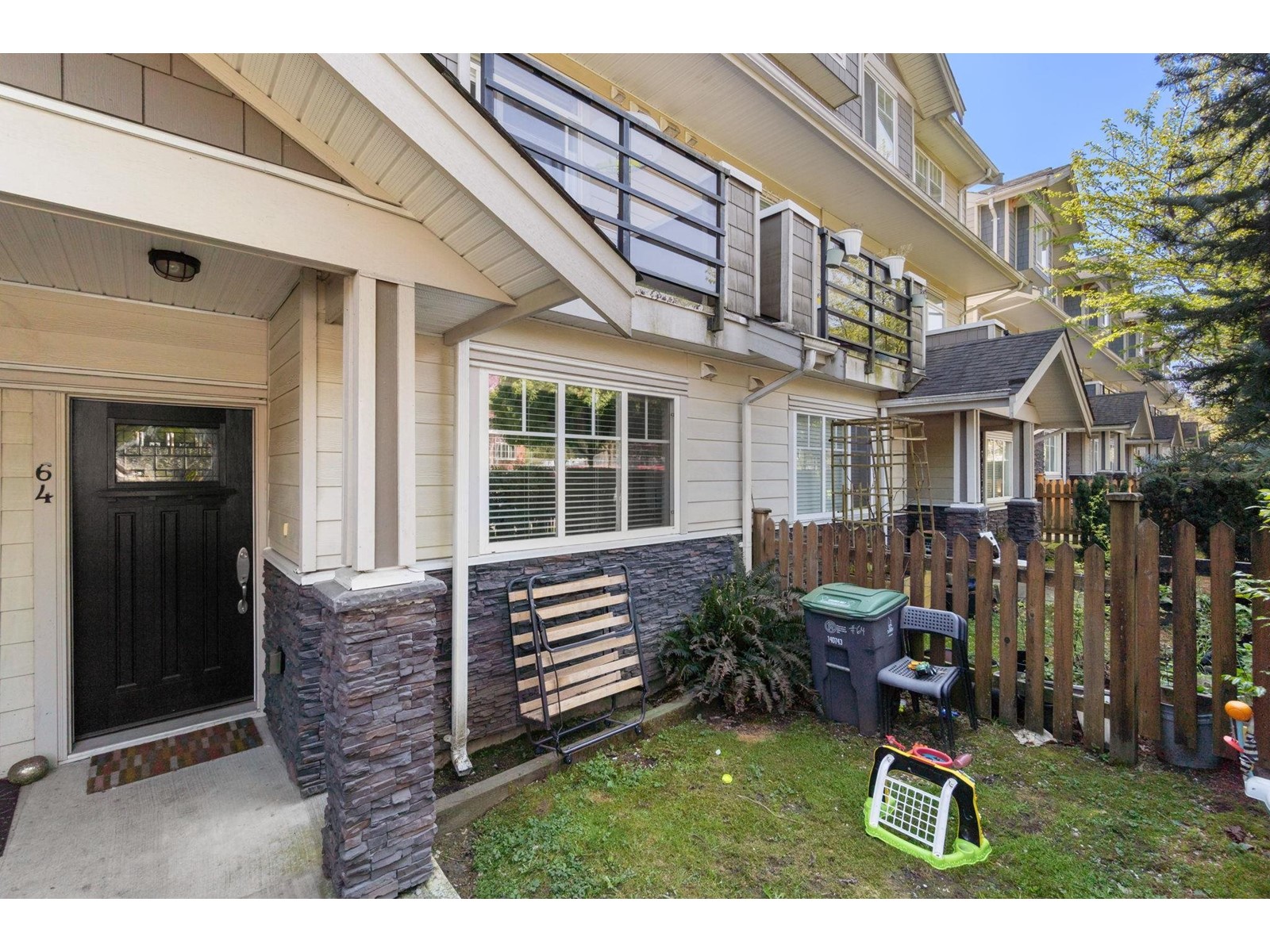 64 6383 140th Street, Surrey, British Columbia  V3W 0E9 - Photo 2 - R3013541
