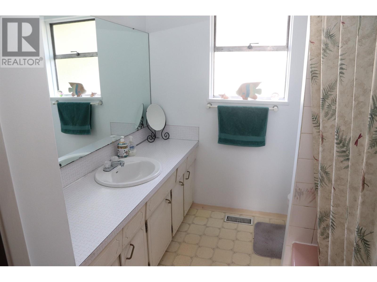 2125 Boulevard Crescent, North Vancouver, British Columbia  V7L 3Y9 - Photo 9 - R3013295