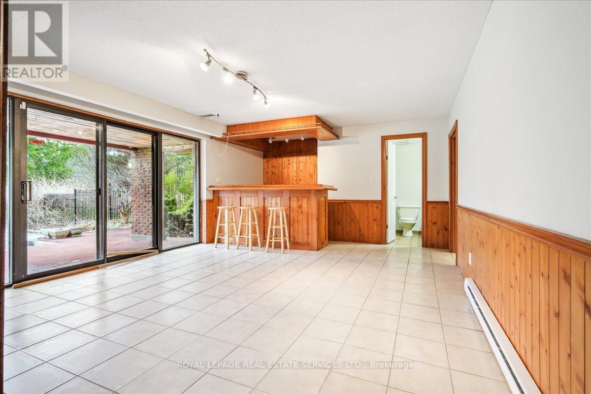 2145 Blessington Street, Burlington, Ontario  L7P 0J7 - Photo 22 - W12201913