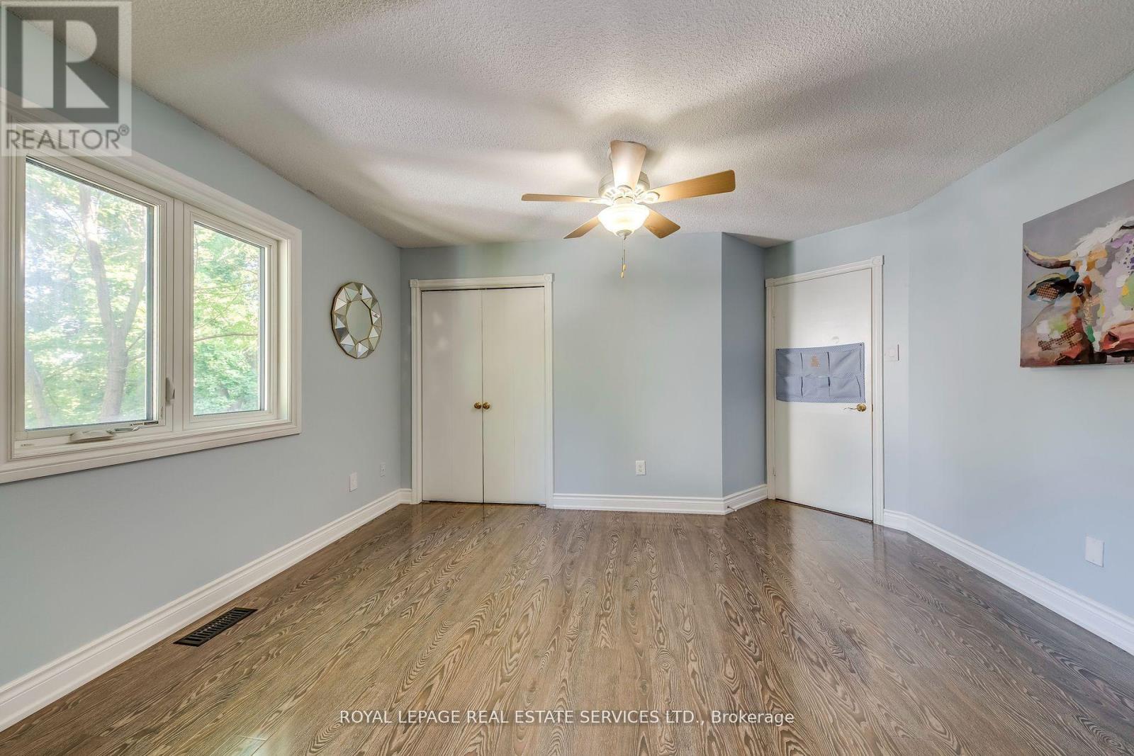 335 Queen Street S, Mississauga, Ontario  L5M 1M3 - Photo 22 - W12116411