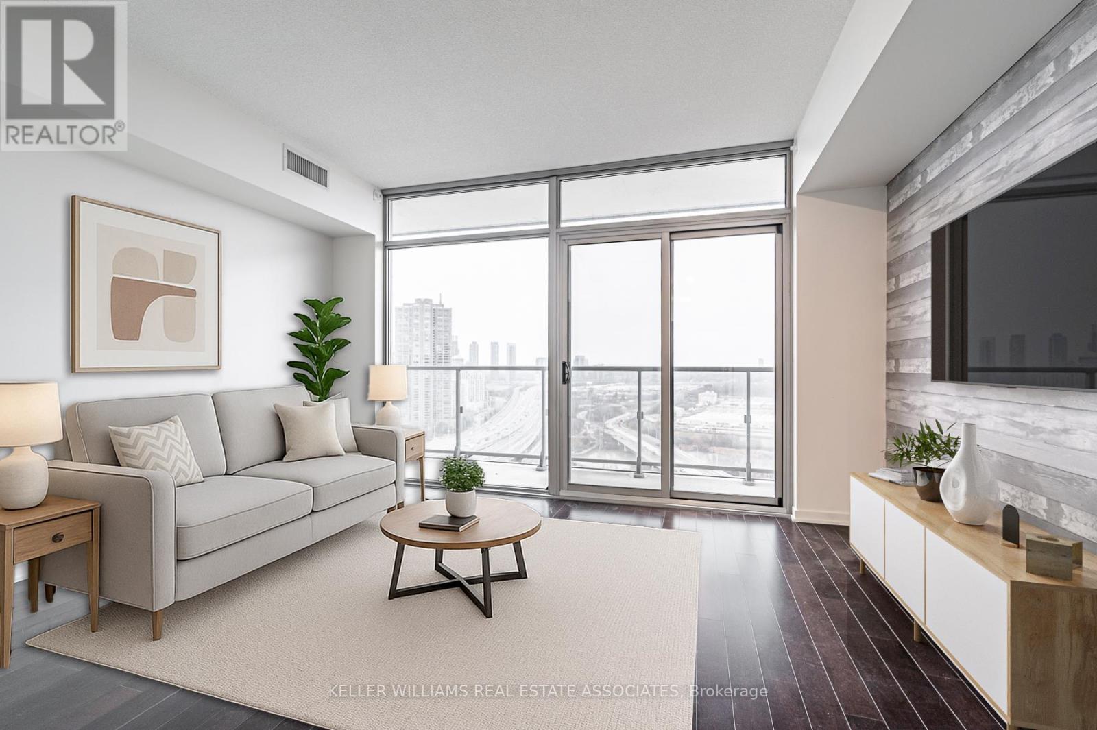 2206 - 105 The Queensway, Toronto (High Park-Swansea), Ontario  M6S 5B5 - Photo 6 - W12208432