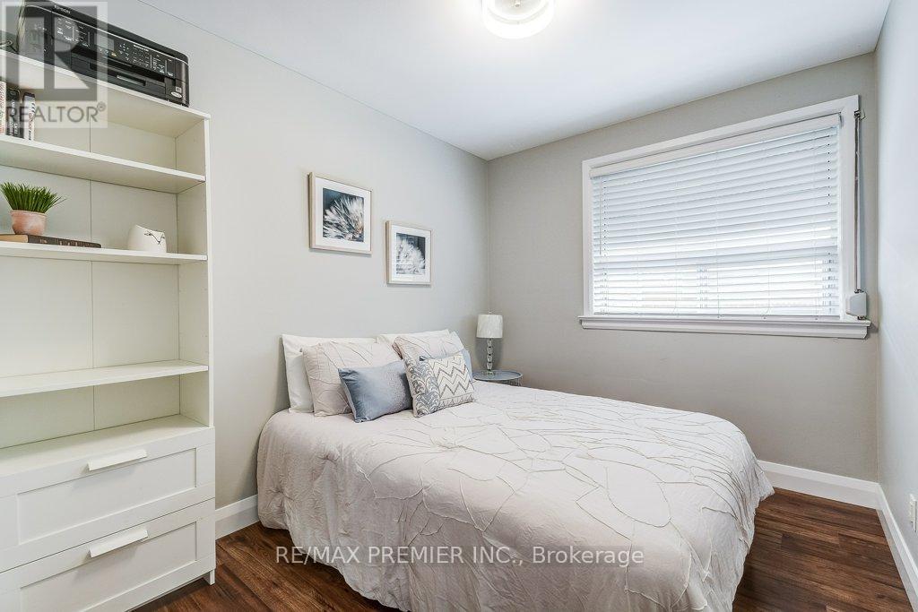 50 Fernando Road, Toronto (Humbermede), Ontario  M9M 2P6 - Photo 22 - W12209452
